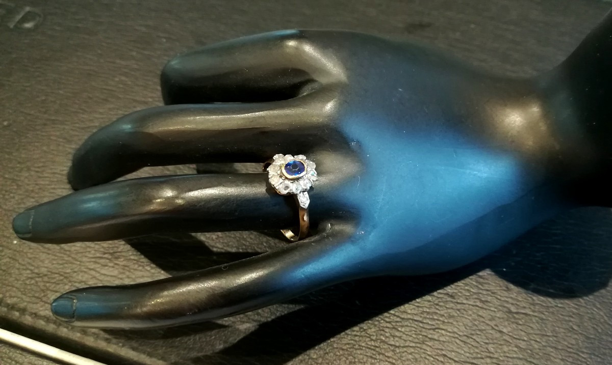 Antique Sapphire And Diamond Ring-photo-2