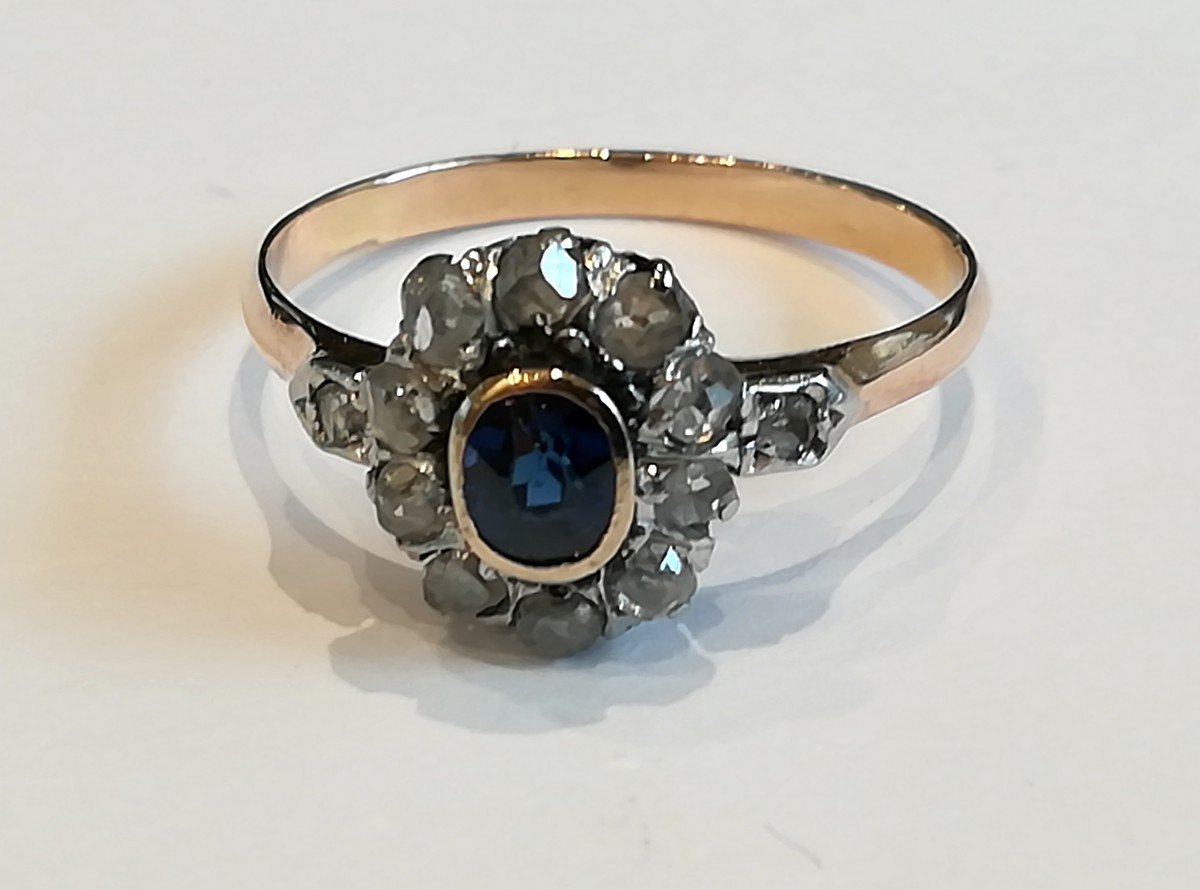 Antique Sapphire And Diamond Ring