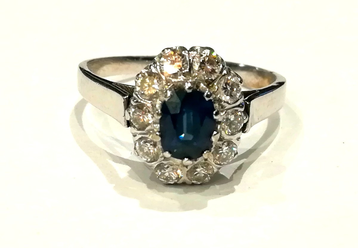 Antique Pompadour Sapphire Ring
