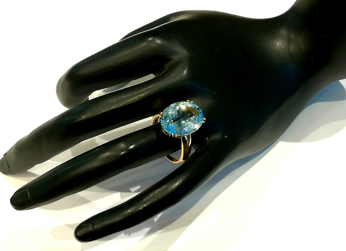 Topaz Ring In Yellow Gold-photo-4