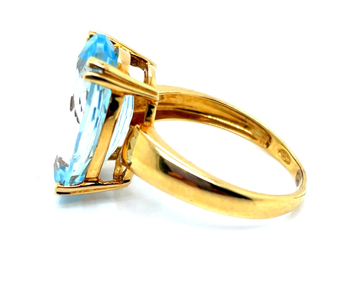 Topaz Ring In Yellow Gold-photo-2