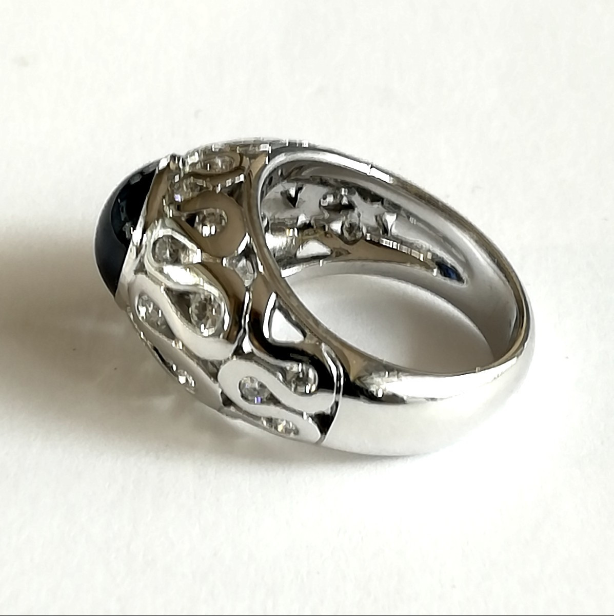 Sapphire And Diamond Dome Ring-photo-2