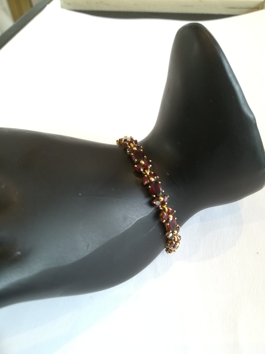 Yellow Gold Garnet Girandoles Bracelet And Earrings Set-photo-1