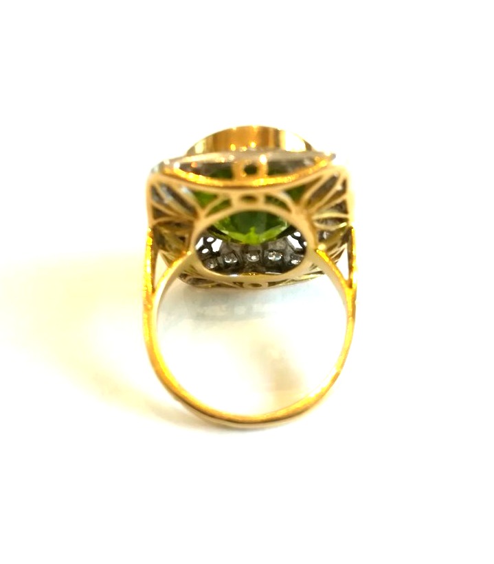 Two-tone Gold Ring With Peridot And Diamonds-photo-3