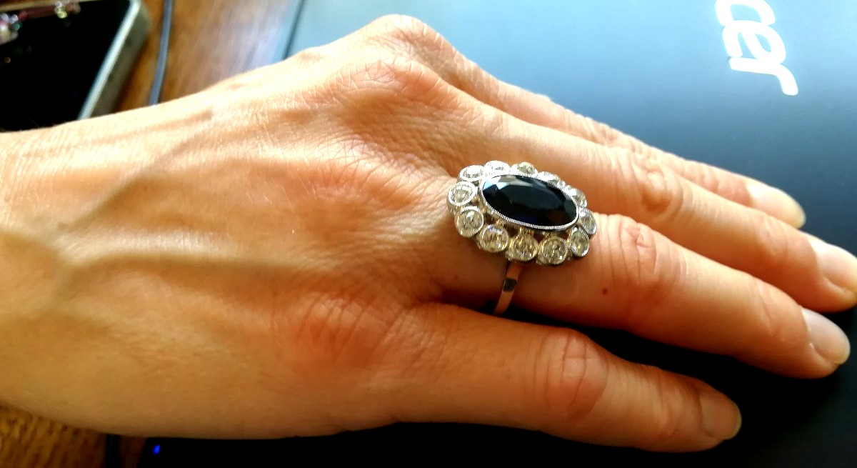 Art Deco Pompadour Ring In Platinum With Sapphire And Diamonds-photo-4