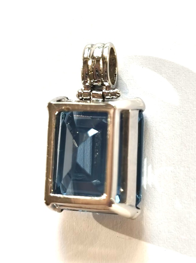 Art Deco White Gold Pendant-photo-4