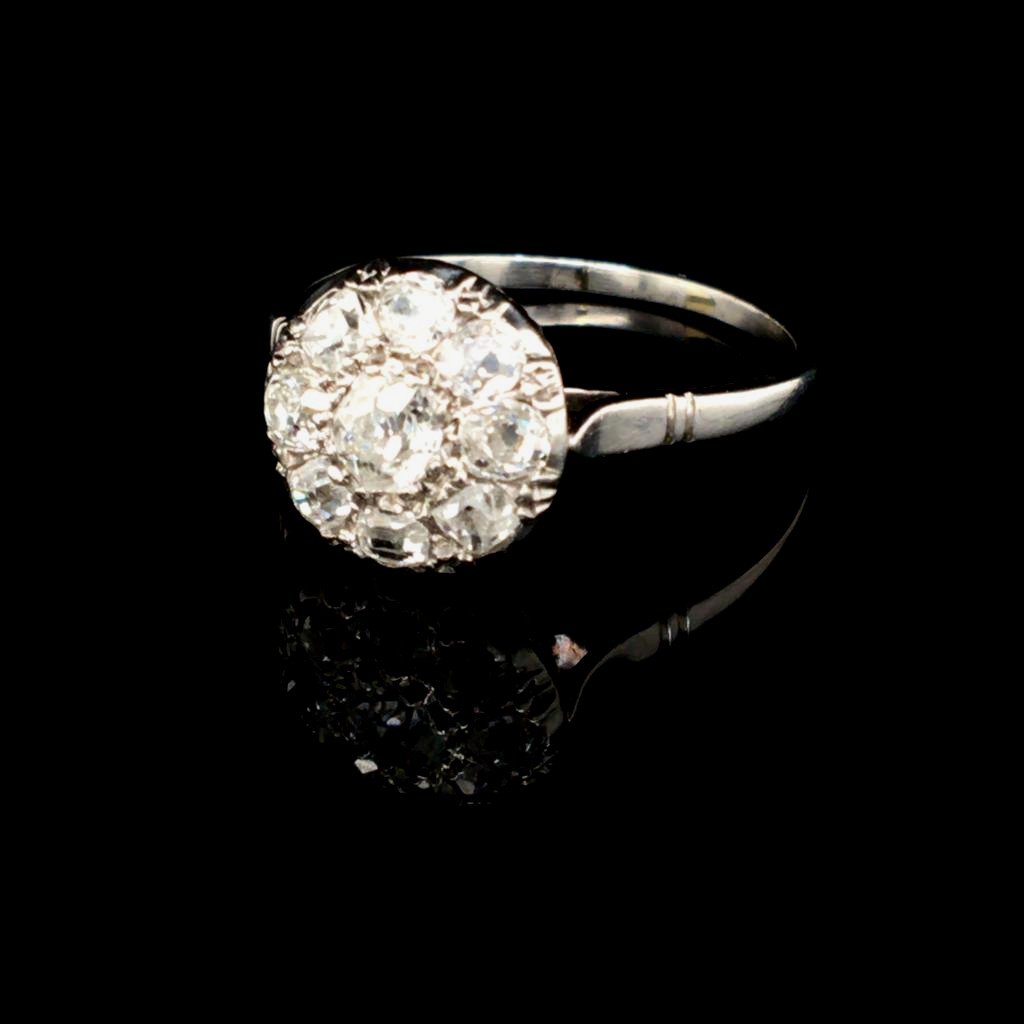 Ring Old Maguerite Platinum Diamond