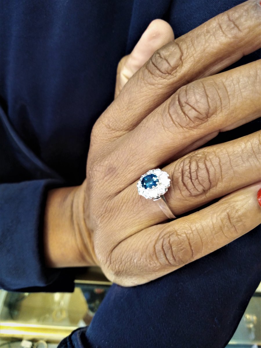 Pompadour Ancient Sapphire Ring.-photo-3