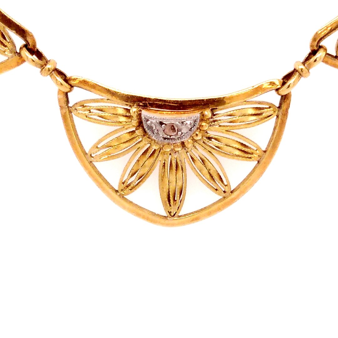 Golds And Diamond Drapery Necklace-photo-2