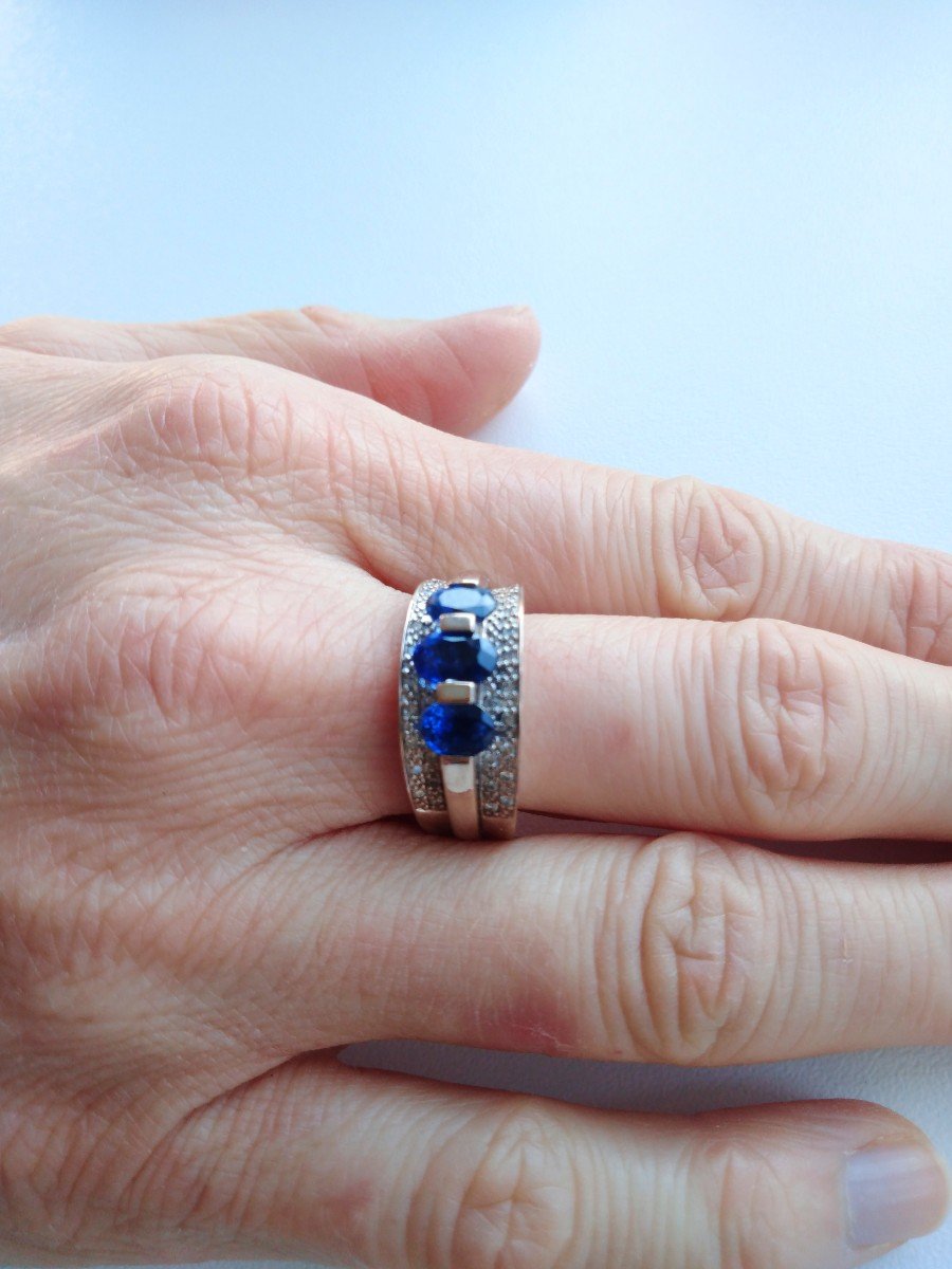 White Gold Sapphires Ring-photo-4