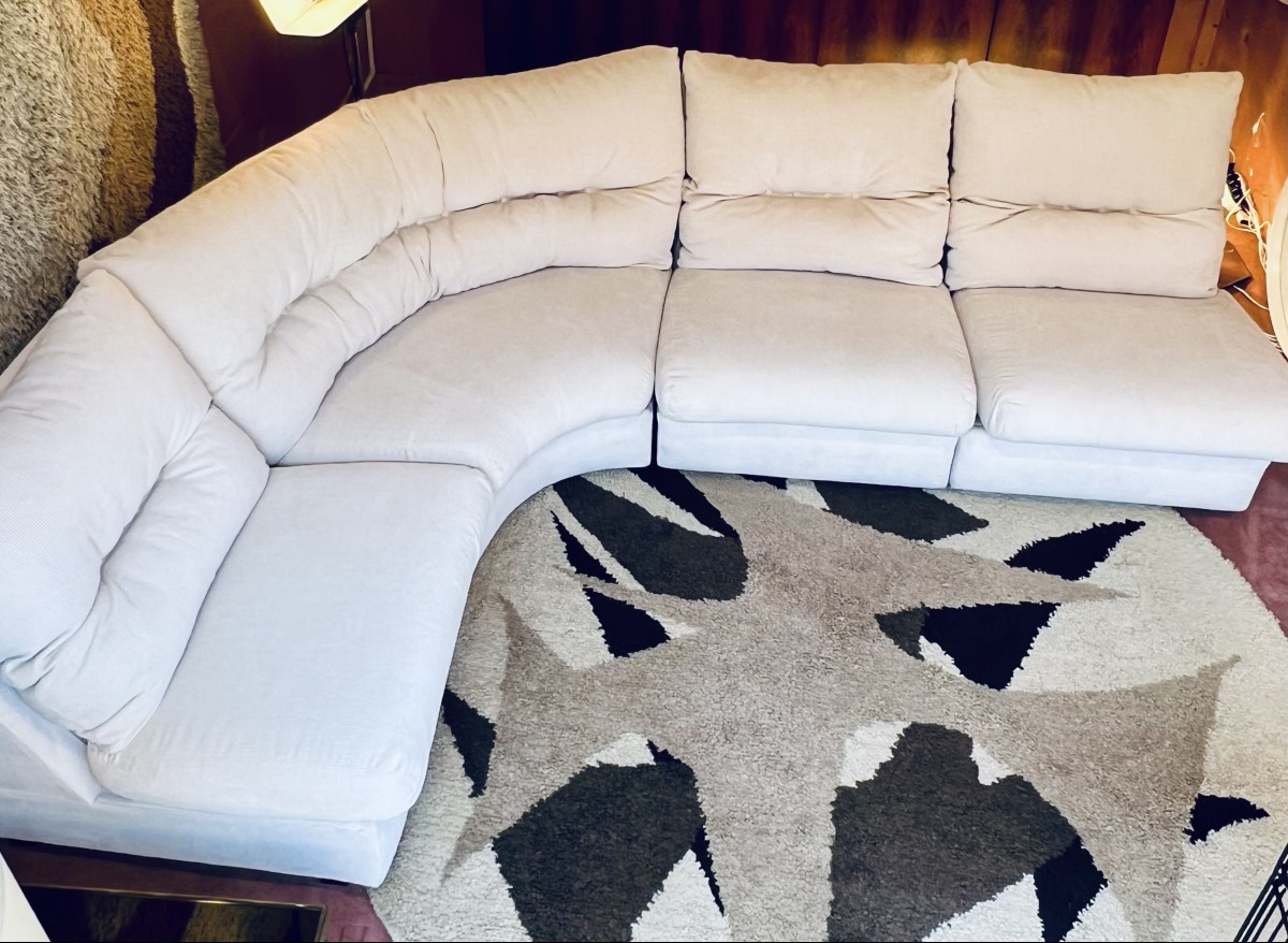 Canapé modulable, velours côtelé blanc cassé, 4 éléments : 3 chauffeuses + 1 angle  Années 70