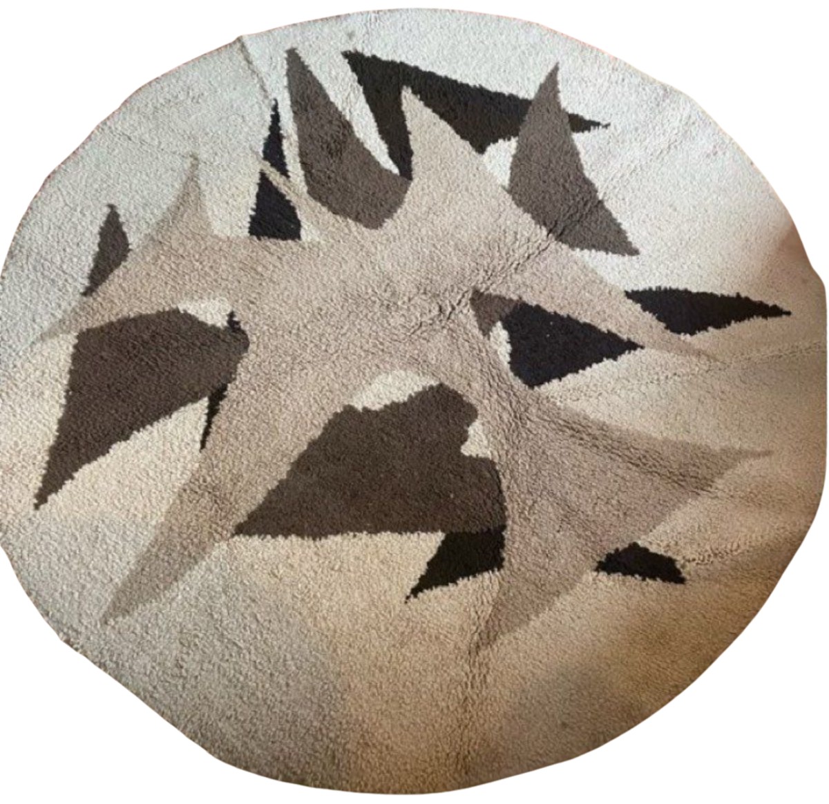 Round Space-age Rug-photo-3
