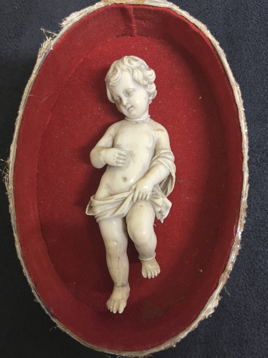 "puti" In Ivory, 18th Century
