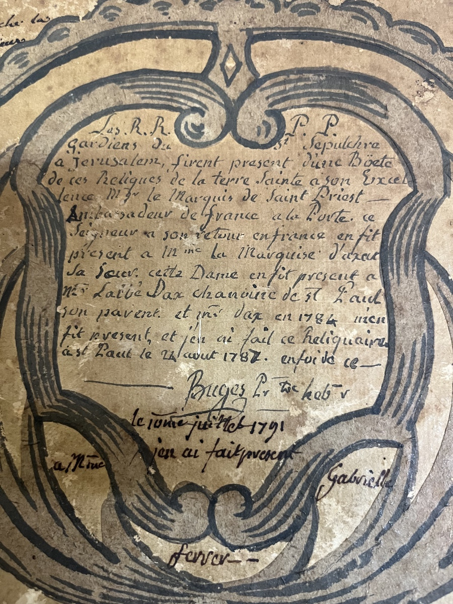 Reliquary With Quills-photo-4