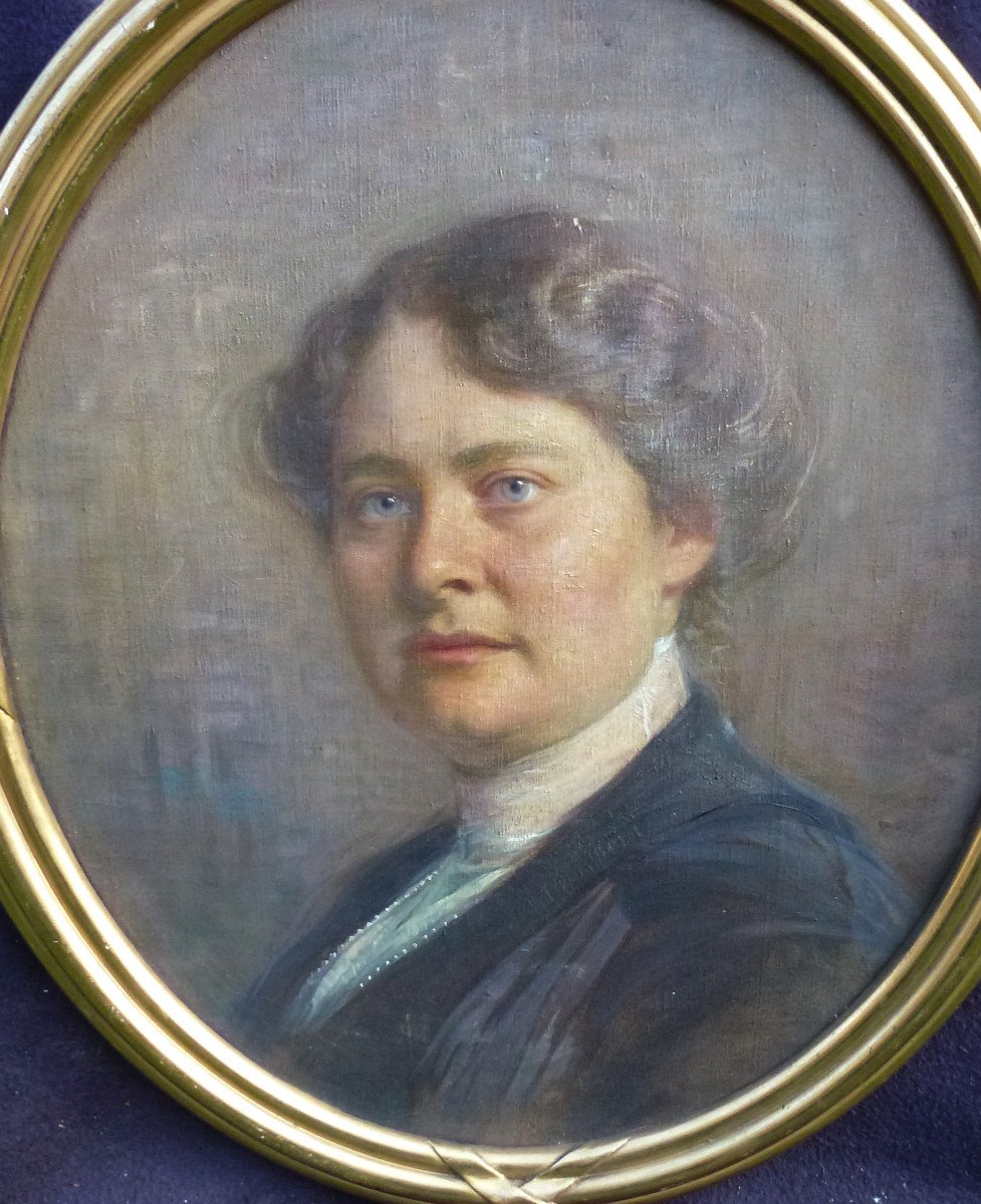 Portrait Of A Woman Oval Oil/canvas From The Early 20th Century-photo-3