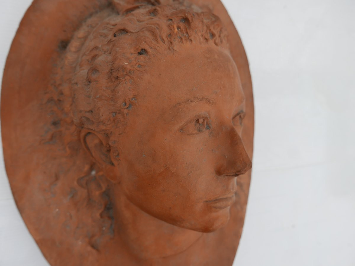 19th Century Terracotta Sculpture Of A Woman's Portrait-photo-1