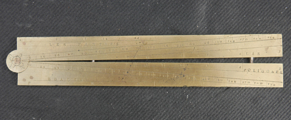 Pied de Roi en Laiton Gravé fin XVIIIème début XIXème siècle