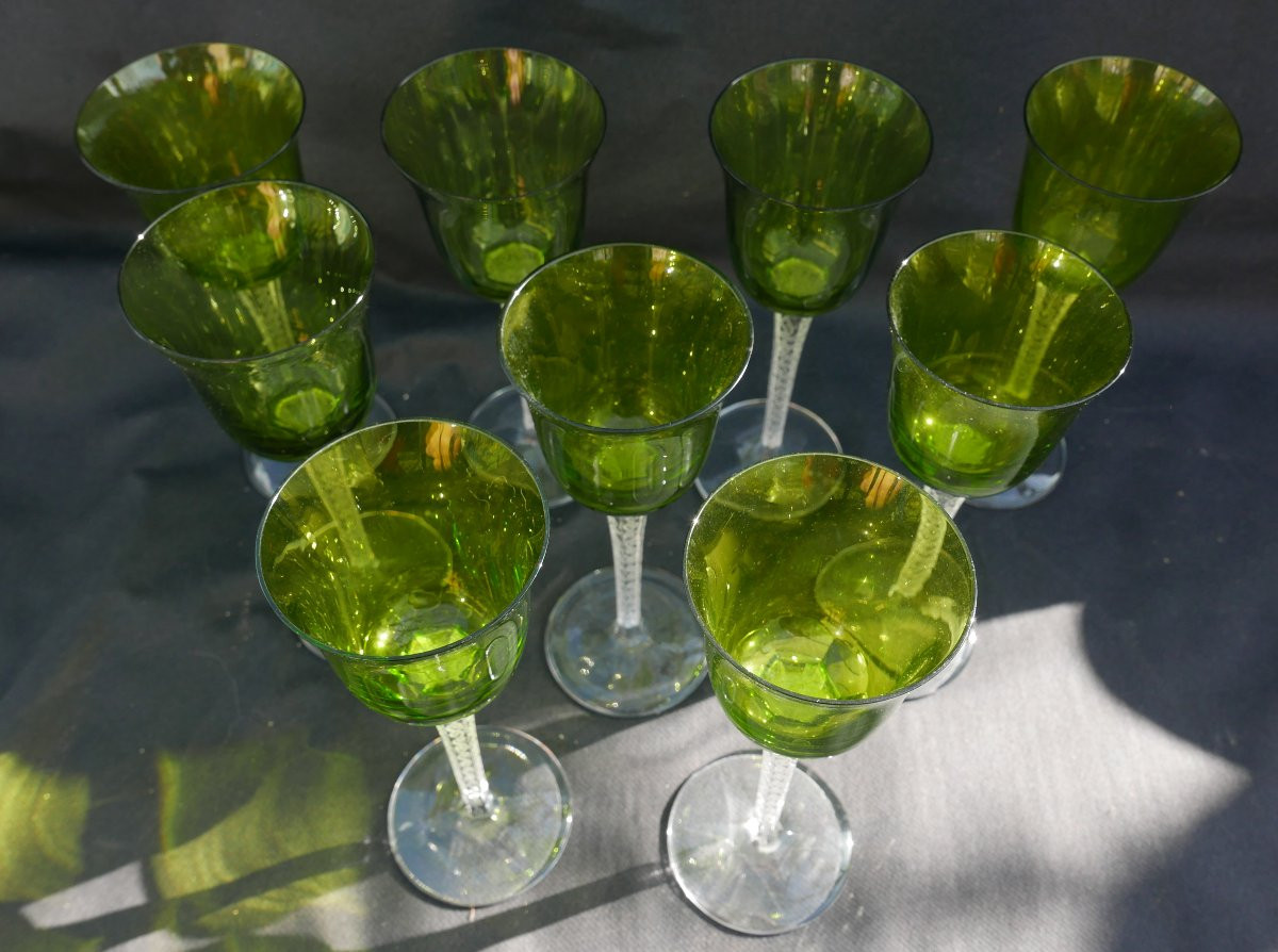 Set Of Nine Roemer Wine Glasses In Engraved Crystal By Lalique France-photo-3