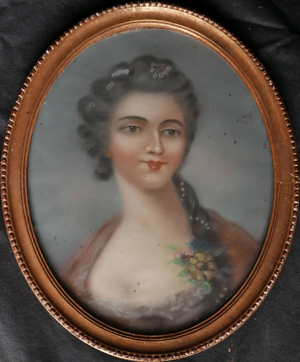 Pastel Portrait d'une Jeune Femme Epoque Louis XVI XVIIIe siècle d'après Drouais