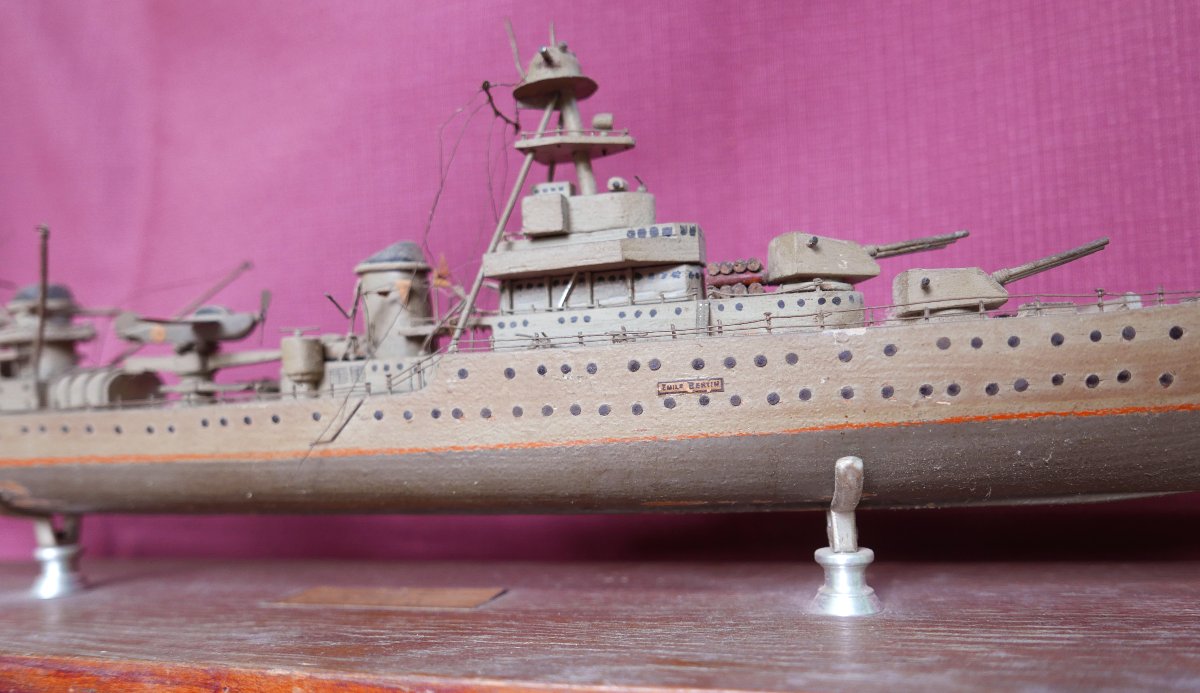 Maquette Bâteau Croiseur Emile Bertin en Bois 1945 XXème siècle Signée-photo-4