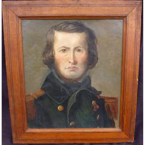 Portrait d'Homme Capitaine Ecole Française Du XIXème Siècle Huile/panneau