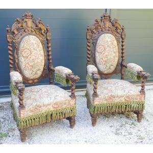 Paire de Fauteuils de Style Louis XIII en Chêne