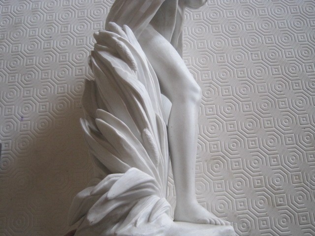 Sculpture En Biscuit d'Une Bagnaise, Marque Imprimé Sevres, France vers 1880-photo-2