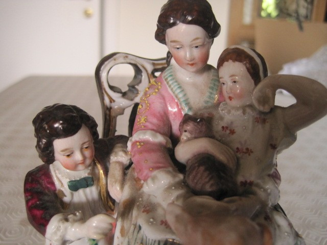 Encrier Particulier  En Porcelain Contenu  à l'Interieur d'Une Sculpture, France XIXe Siècle-photo-1