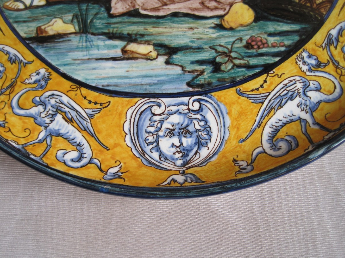 Assiette en céramique décoré de scène maternelle , marqué Gien, France, vers  1860  -photo-2