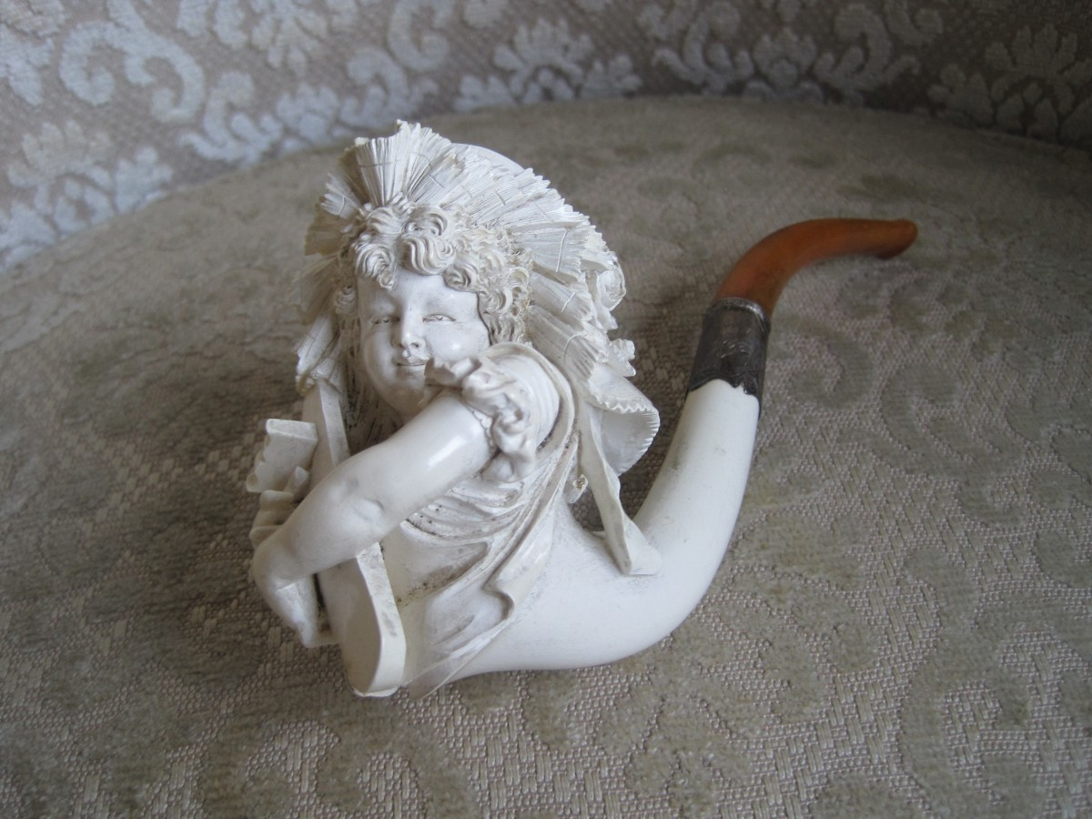 Meerschaum Pipe Representing A Young Girl Holding A Toy, England 1876