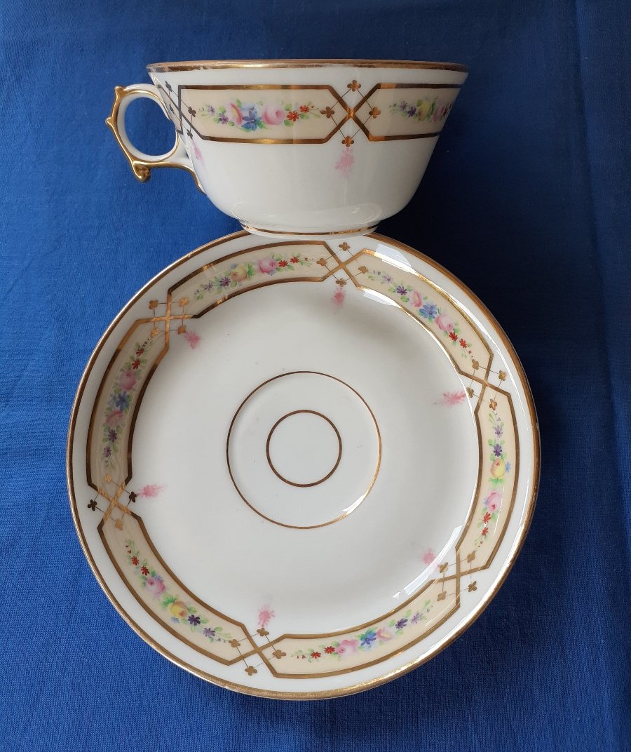  Porcelain Cup And Saucer, Gardner Manufacture, Russia, Circa 1890-photo-2