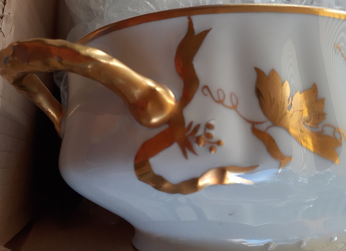 Elegant Porcelain Vegetable Tureen, Vincennes, France, 20th Century -photo-4