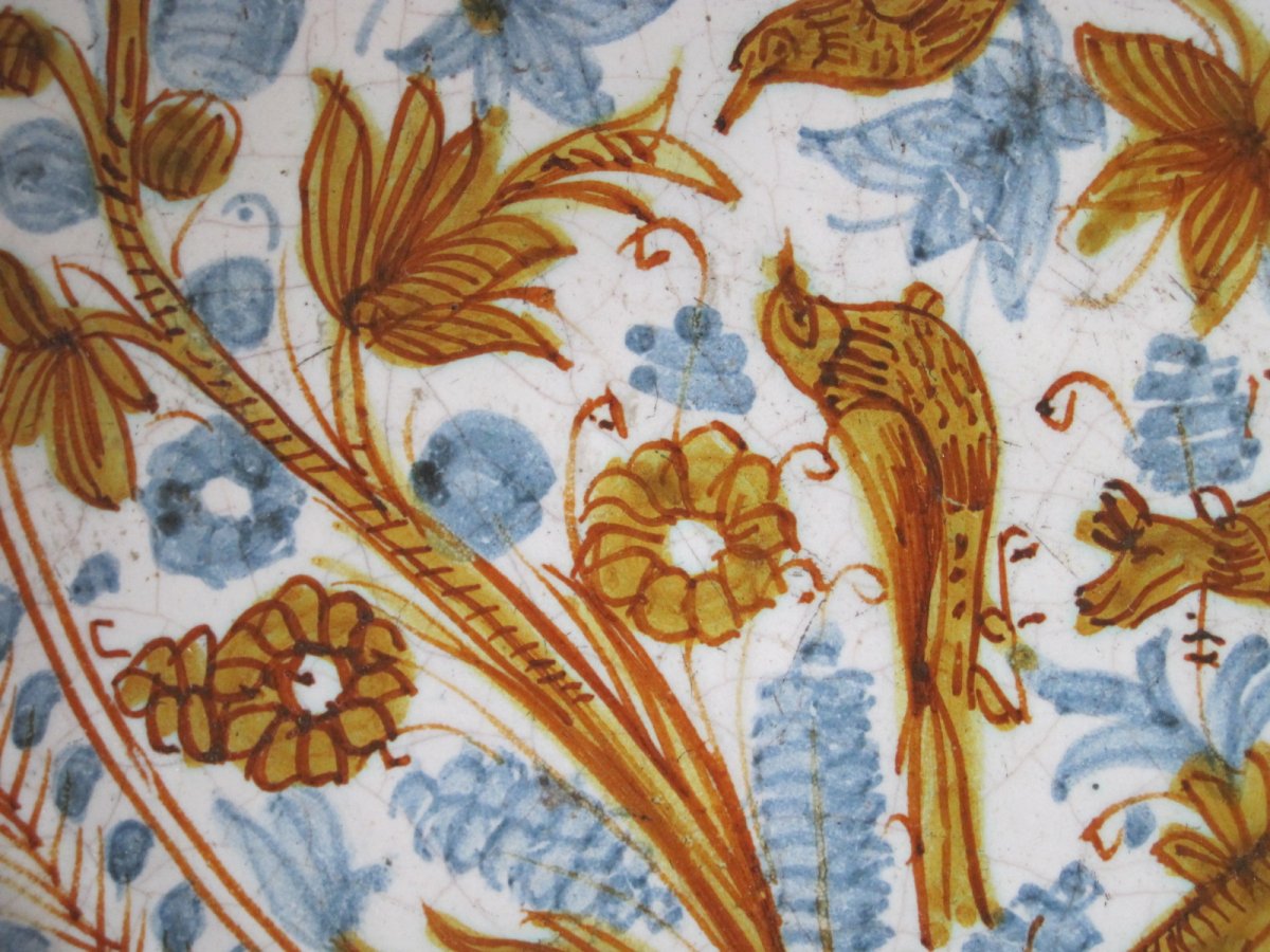 Plat Sur Pieddouche En Faience, Deruta, Italie, XVIIè-photo-1