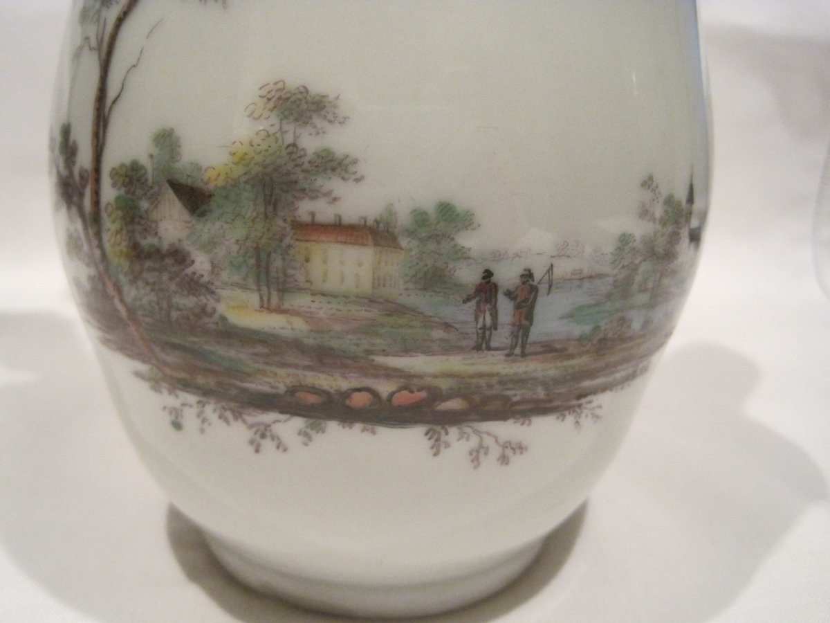 Pot De Chocolat En Porcelainedécoré De Personnages Dans Des Paysages,  Copenhagen, Vers 1840-photo-3