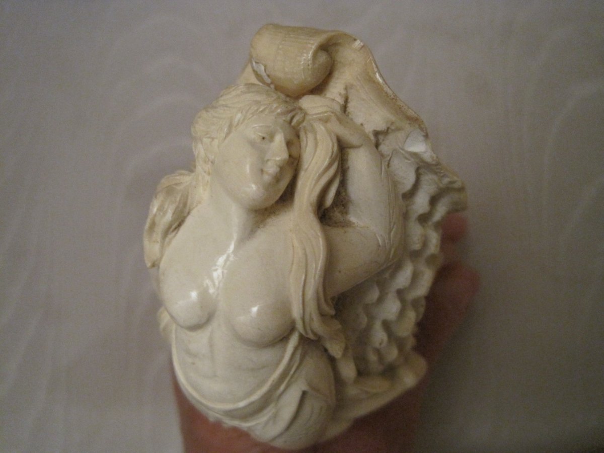 Meerschaum Pipe Representing A Nymph Carrying A Seashell, Amber Mouthpiece,  Early 20th Century-photo-2