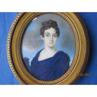 Italian School, Portrait Miniature Of A Lady, 19th Century