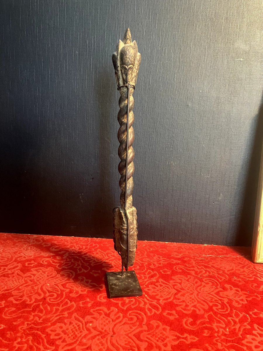 Baoulé Musical Percussion Hammer Or Gong (lawle). -photo-2