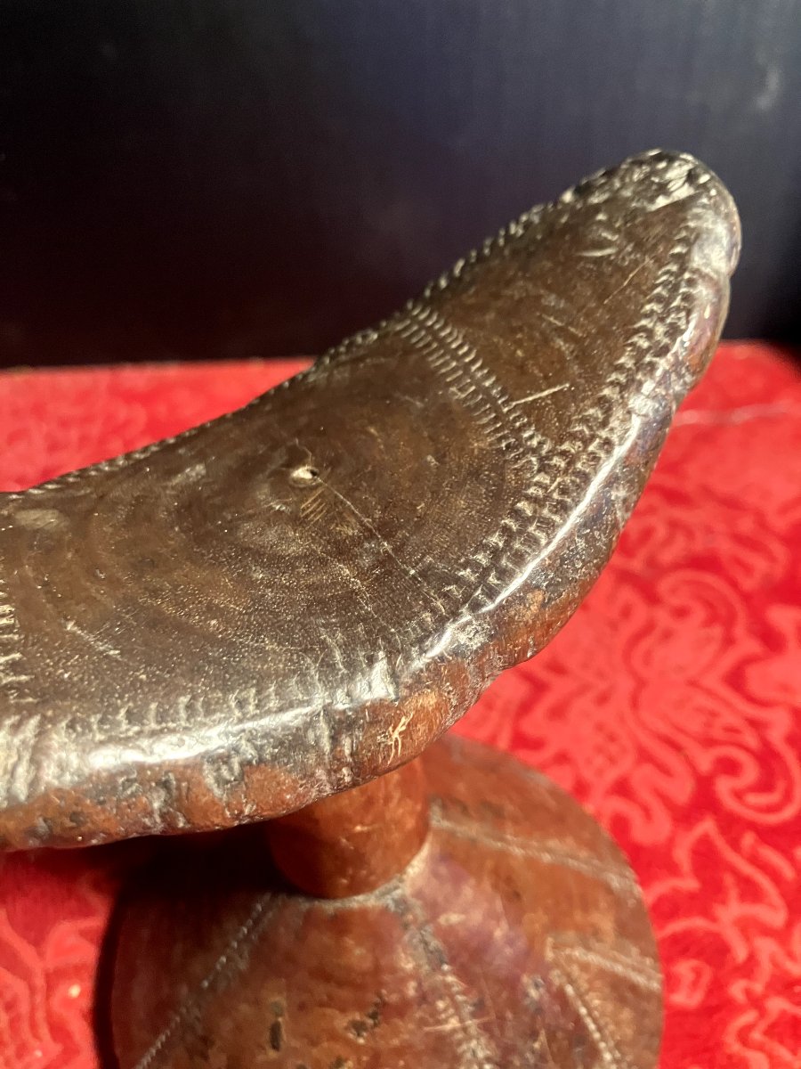 Carved Wooden Neck Rest Or Headrest. Ethiopia. Antique Patina.-photo-2