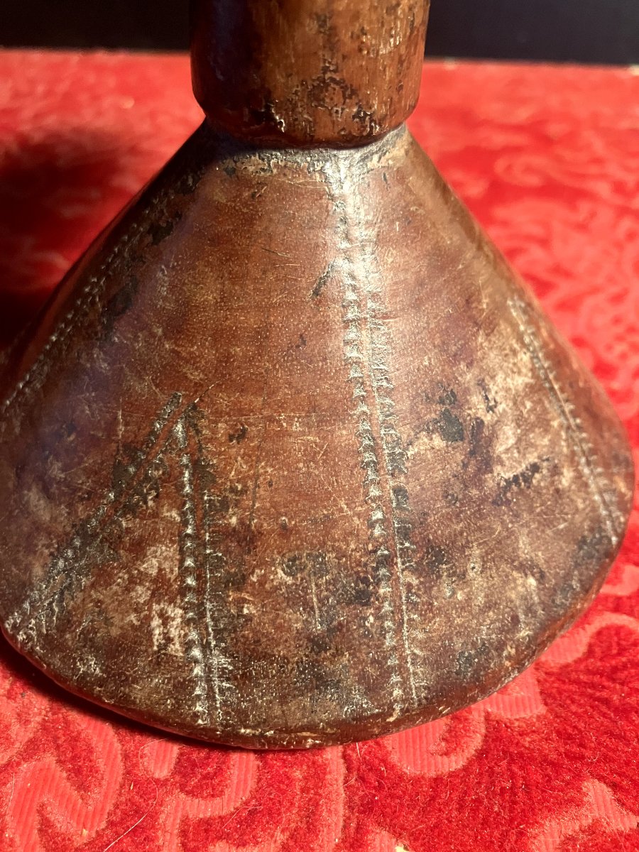 Carved Wooden Neck Rest Or Headrest. Ethiopia. Antique Patina.-photo-1