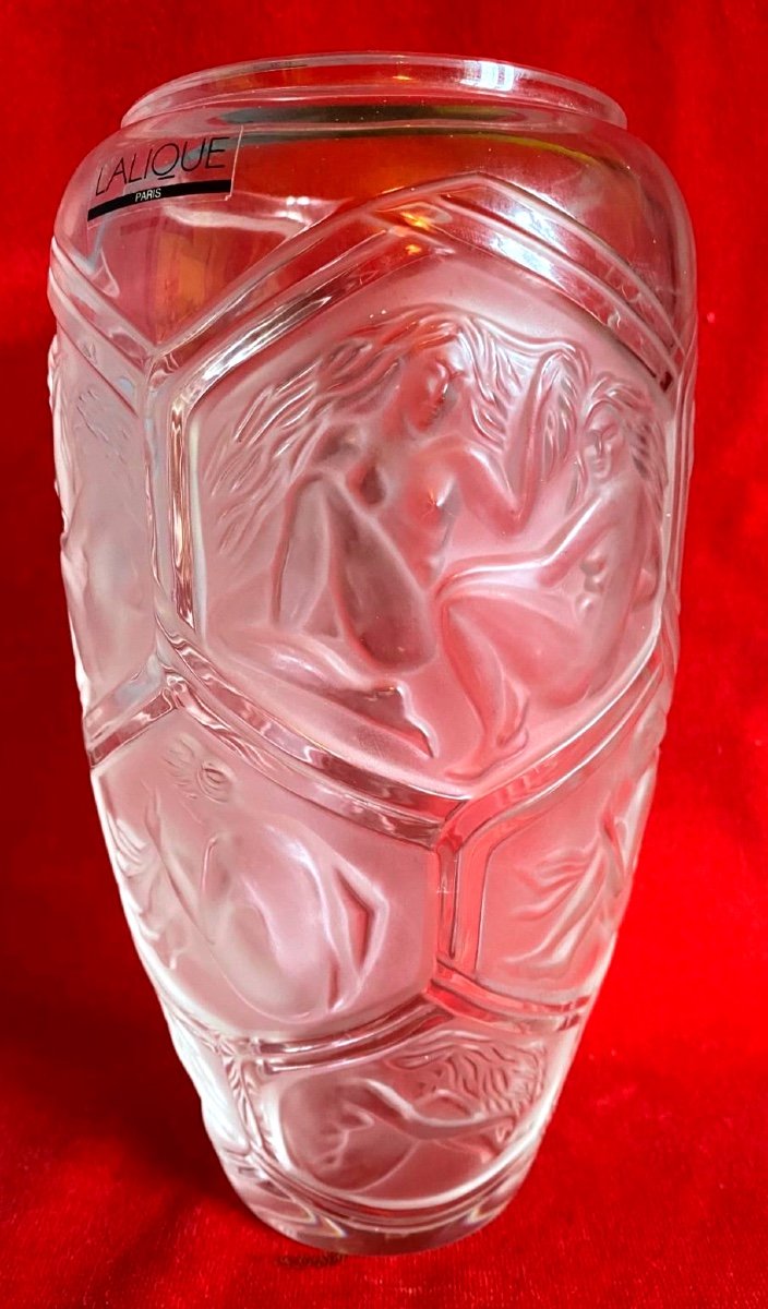 Vase en verre lalique 