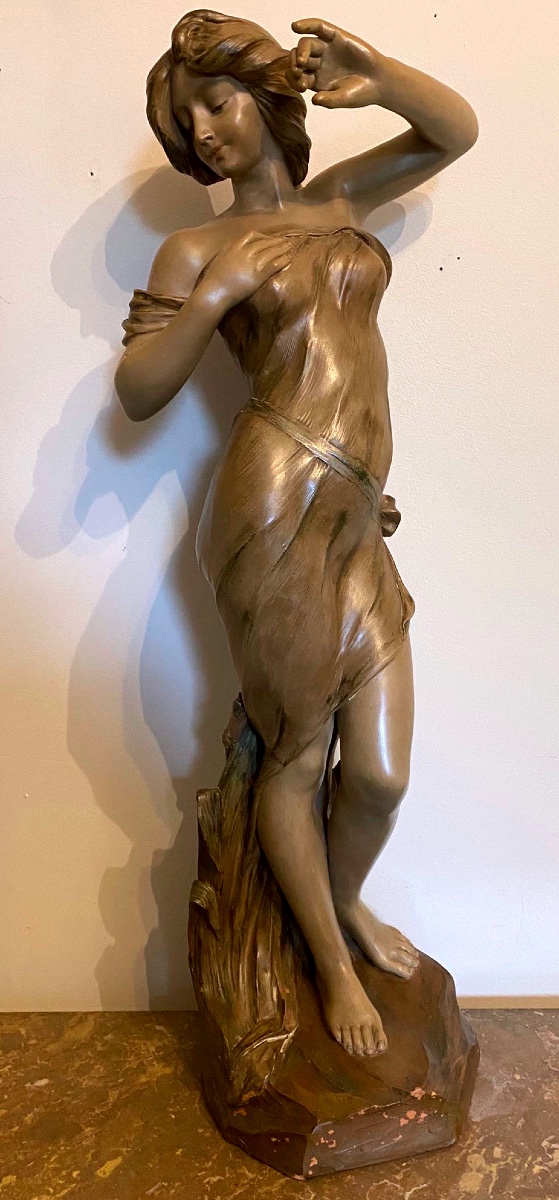 Terre cuite femme signée Aristide de Ranieri