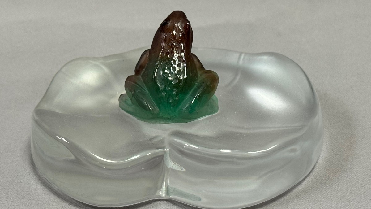 Daum: Frog On A Transparent Sheet, From The Daum House In Nancy With Its Box-photo-4