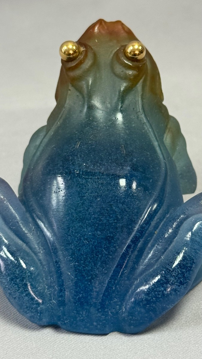 Daum: Big Frog With Golden Eyes From Daum In Nancy With Its Box-photo-5