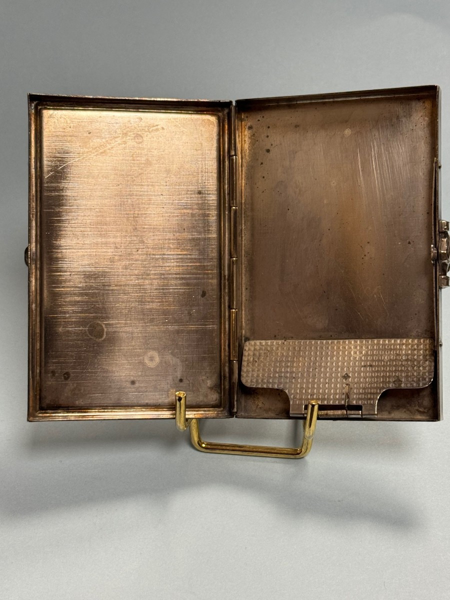 FRANC-MACONNERIE : BOITE A CIGARETTE EN METAL ARGENTE-photo-1