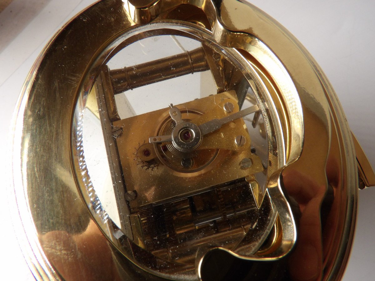 Officer's Clock "l'ovale" Mark l'Epée (sainte-suzanne / France)-photo-2