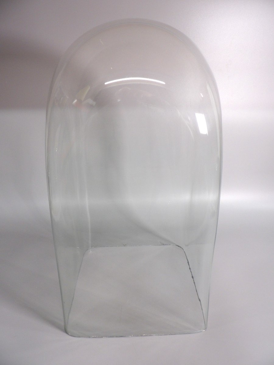 Large And Antique Square Base Bridal Globe Without Pedestal