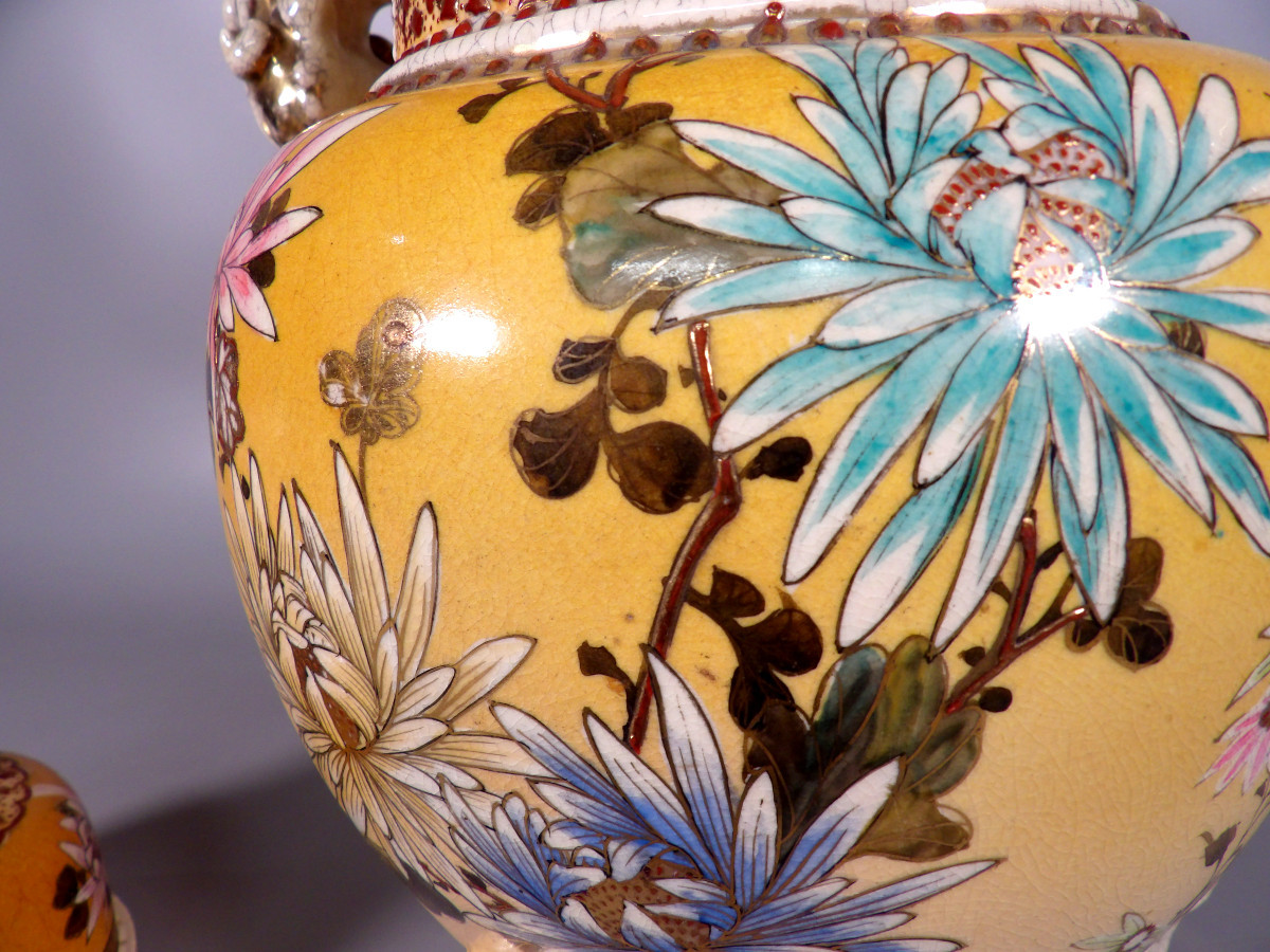 Asian Style Glazed Ceramic Tripod Lidded Pot - Signed-photo-2