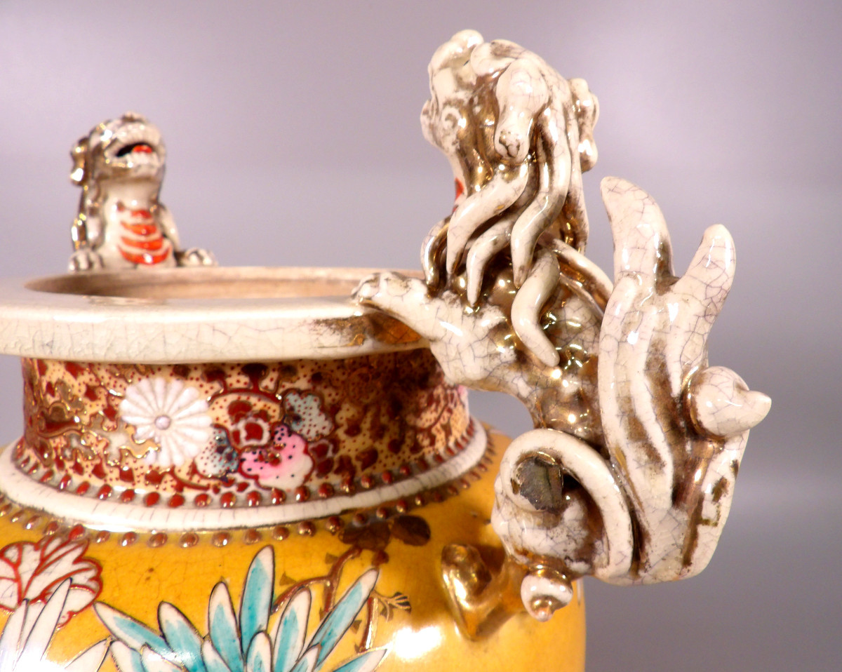 Asian Style Glazed Ceramic Tripod Lidded Pot - Signed-photo-6