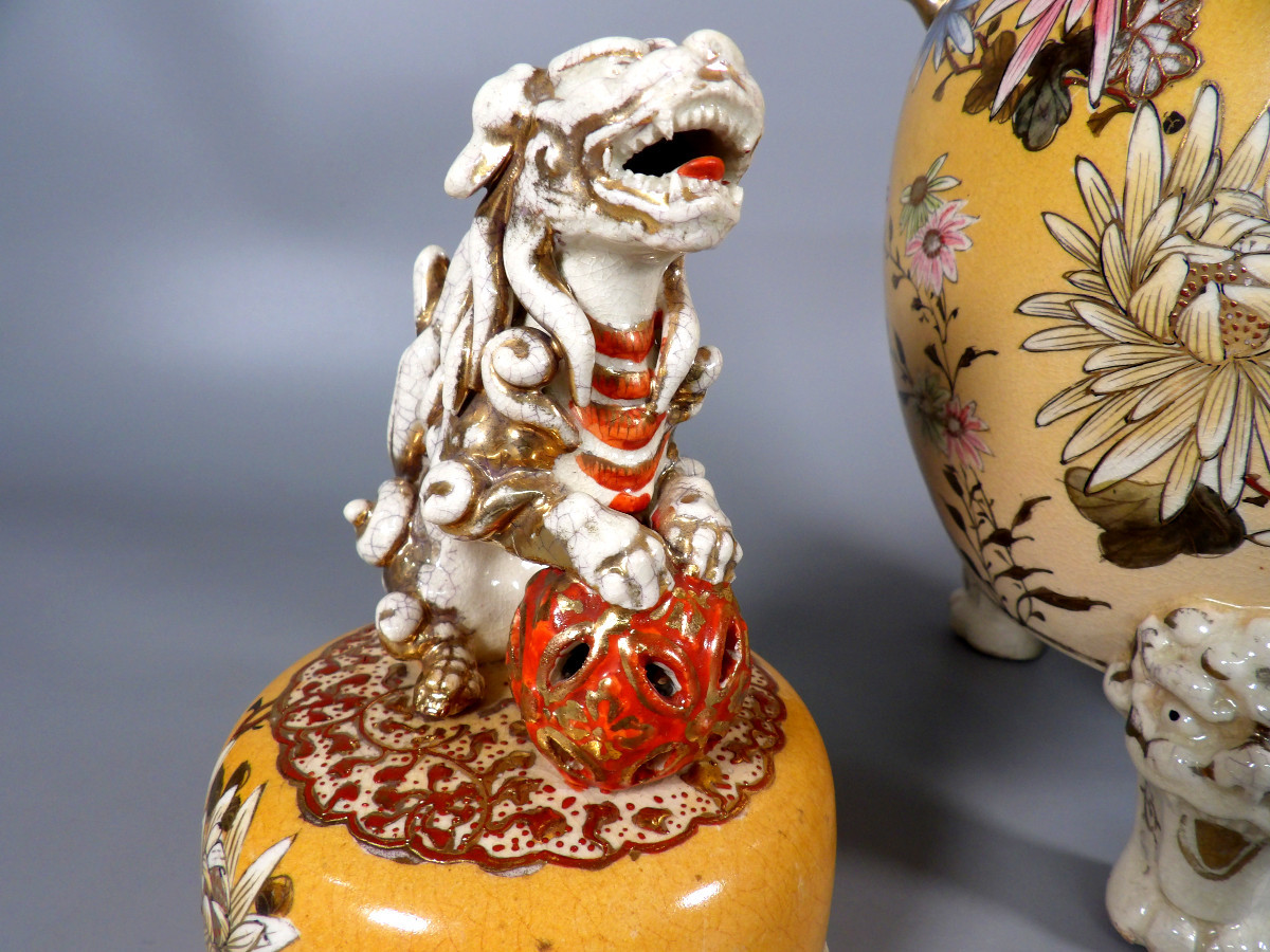 Asian Style Glazed Ceramic Tripod Lidded Pot - Signed-photo-7