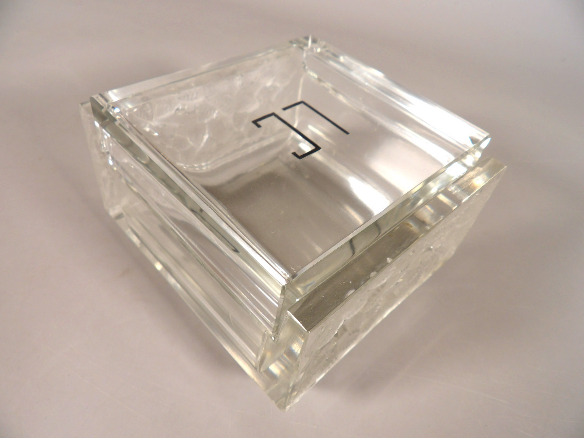 Boîte à Bijoux en Cristal par LALIQUE France - Modèle "COLMAR"-photo-7